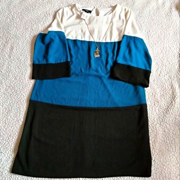 Colorblock Dress attached necklace - Picture 1 of 4